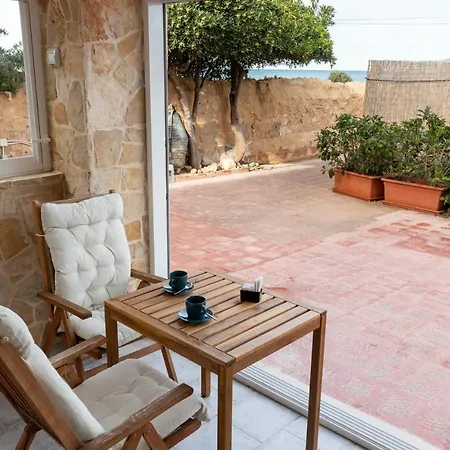 La Porta Sul Mare- Timone Apartmán *