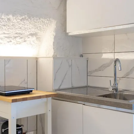 La Porta Sul Mare- Timone Apartment Mola di Bari